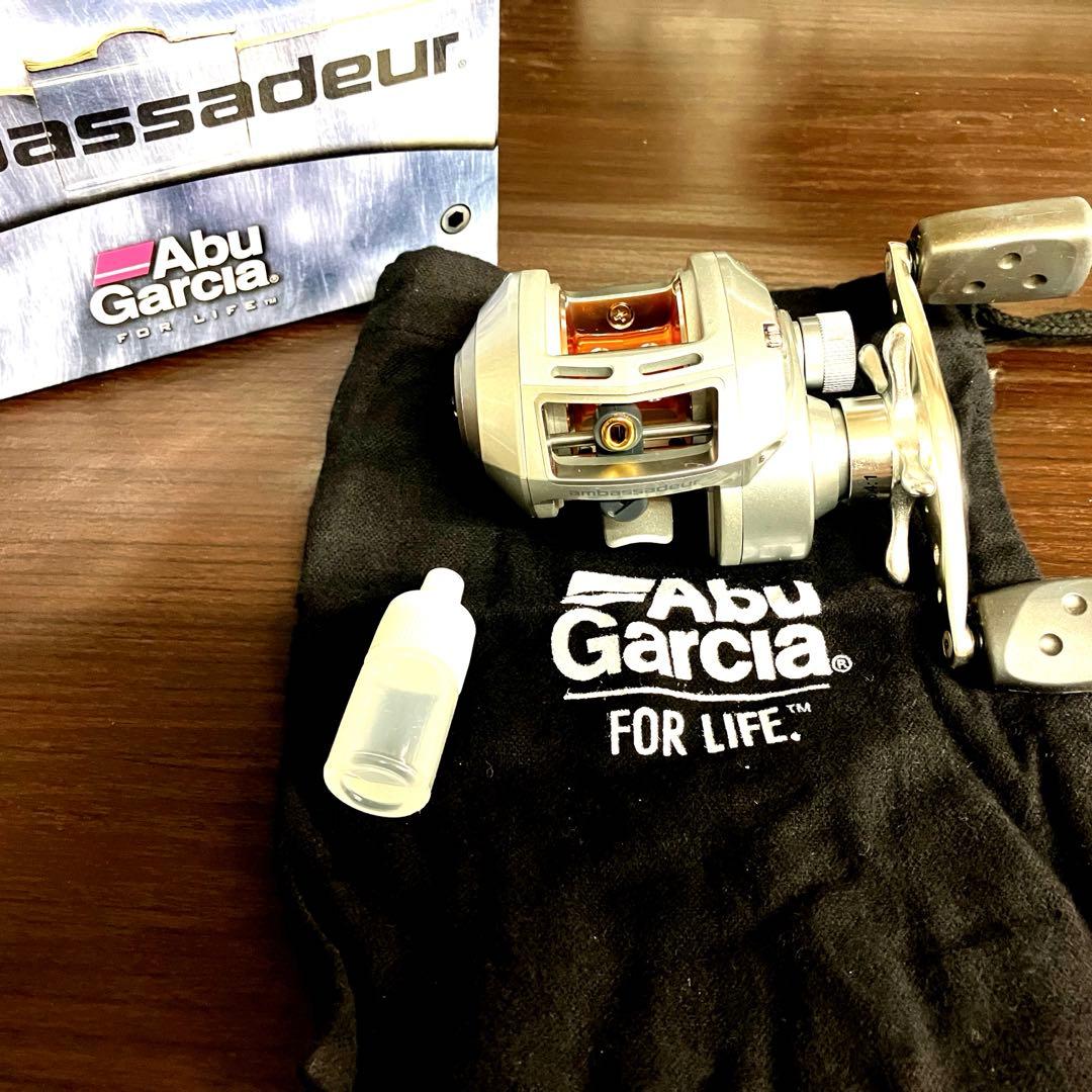 Abu Garcia Ambassadeur Revo STX-L（左ハンドル）