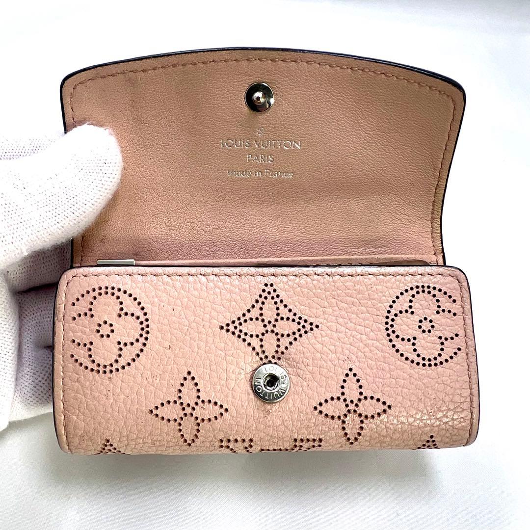 ルイヴィトン マヒナ ミュルティクレ4 マグノリア ピンク M64056