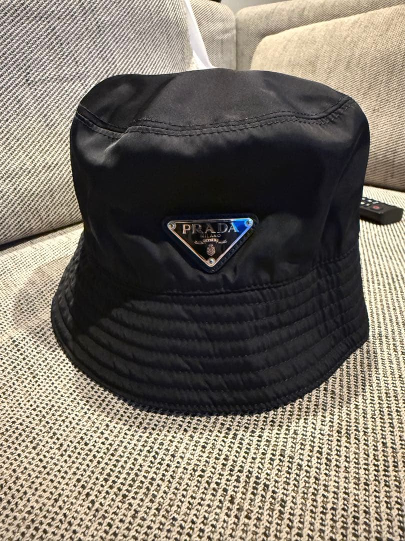 【美品】PRADA バケットハット ナイロン 黒