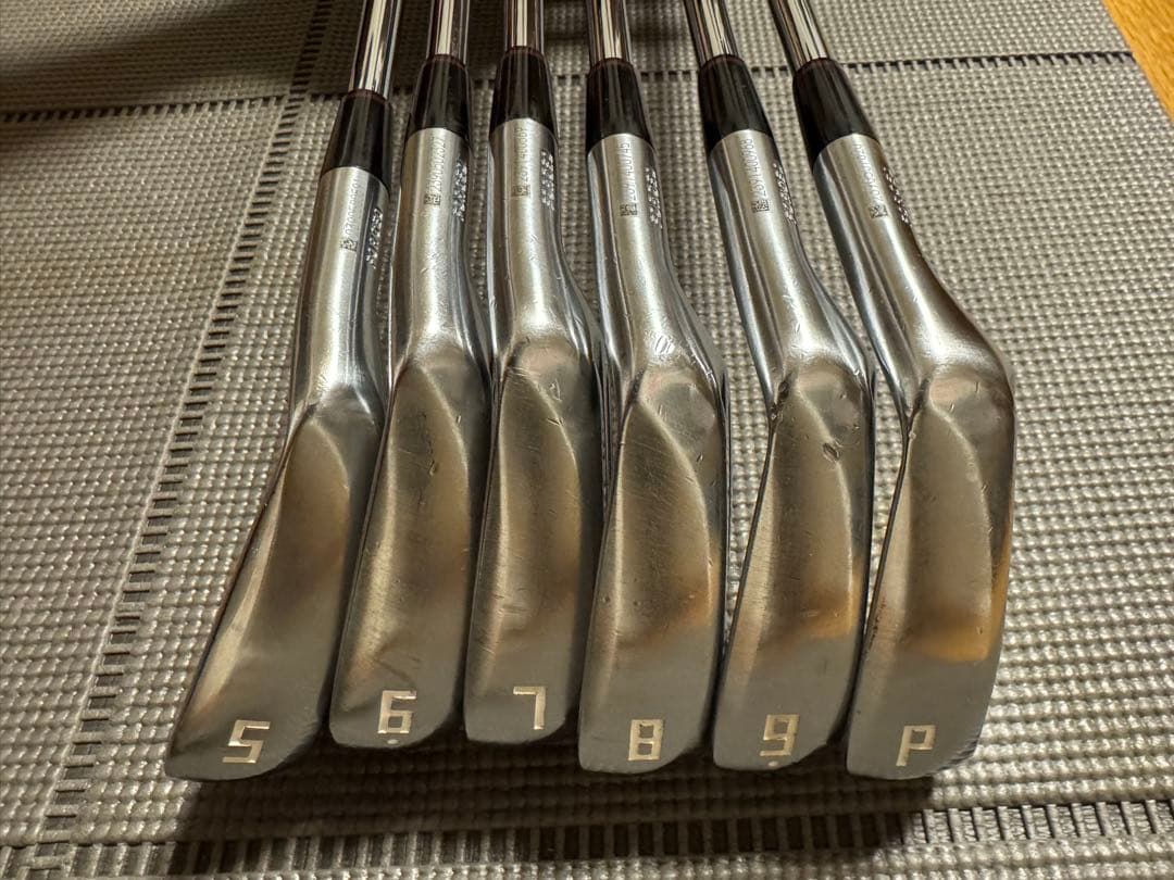 ONOFF 2024 KURO アイアン5-PW 6本セット　ツアー105 S