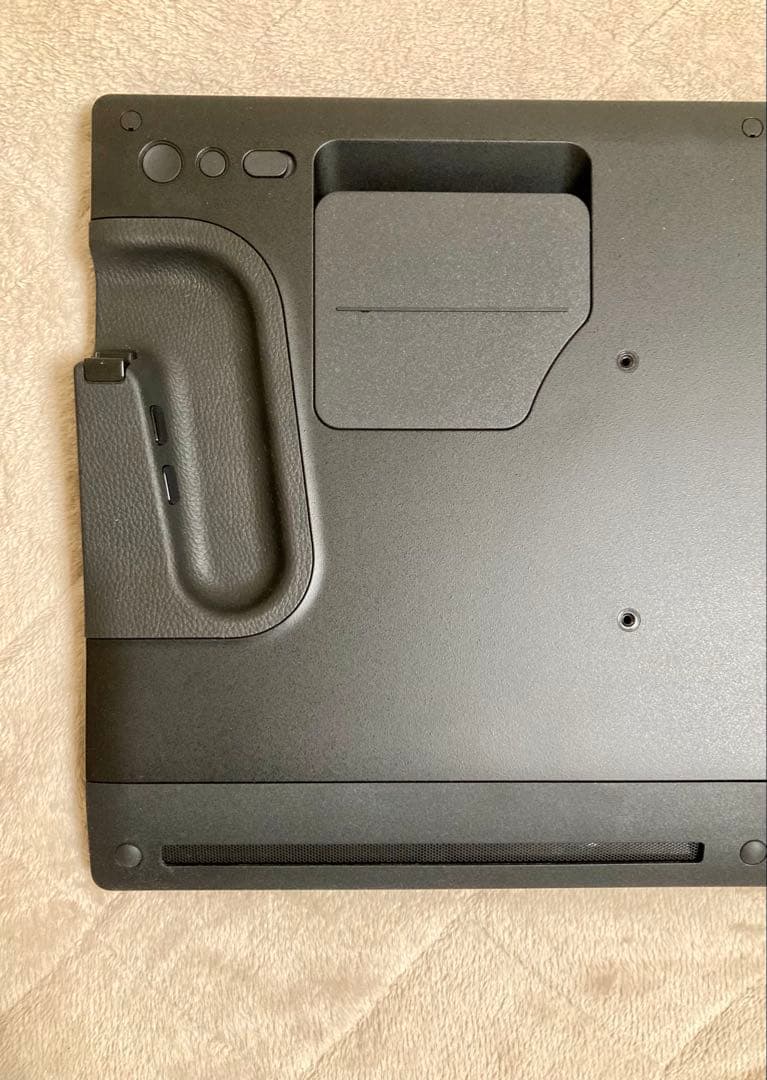 液タブ・ペンタブ Wacomcintiq pro 22