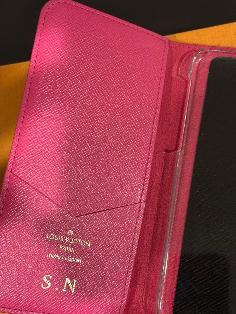 LOUIS VUITTON iPhone xs ケース