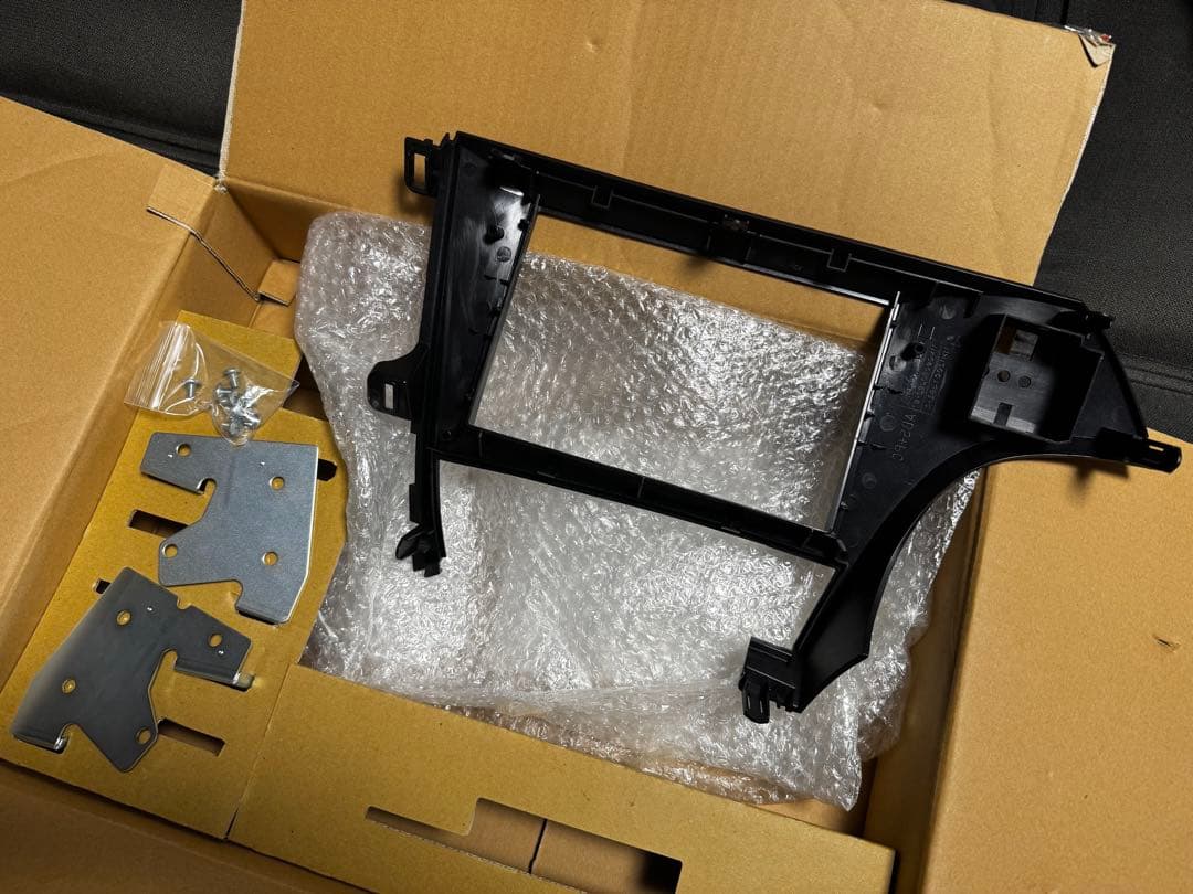 30プリウス後期用　8インチナビ用パネル