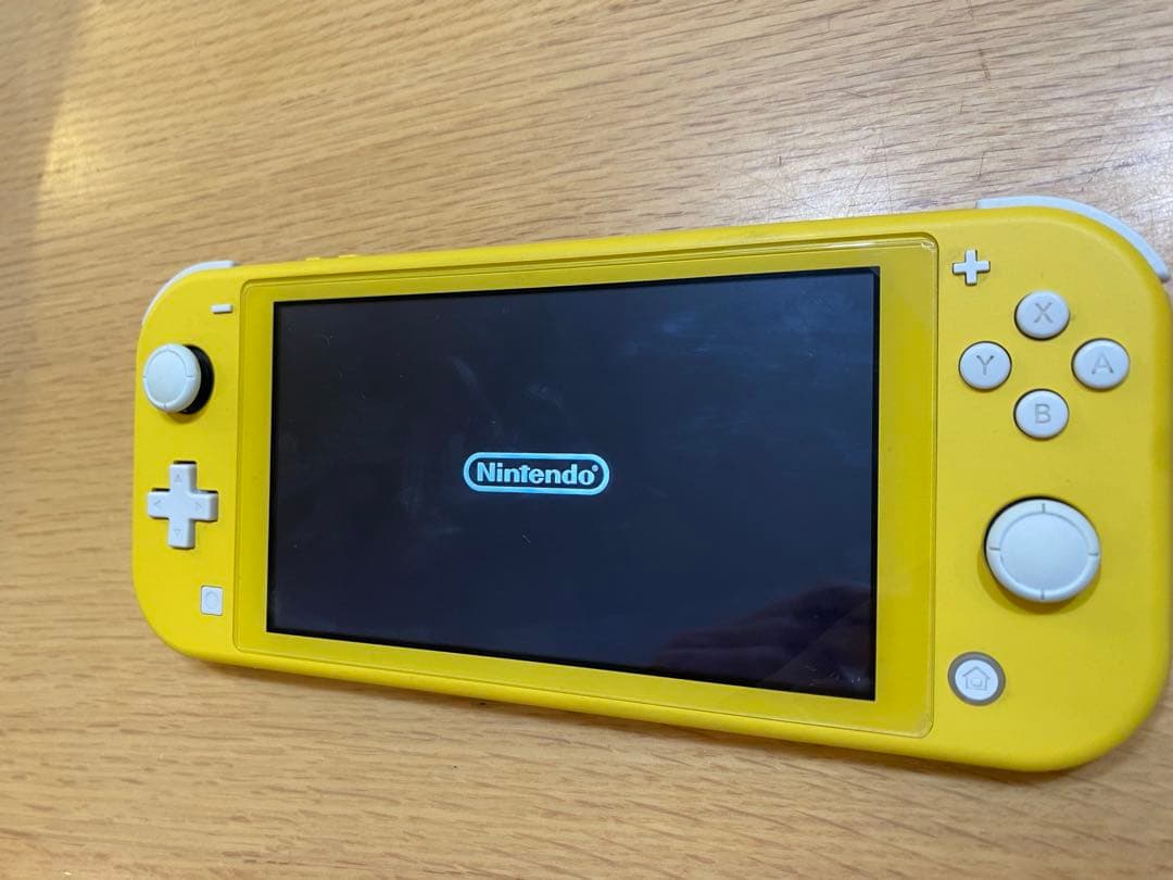 【ジャンク品】Nintendo Switch Lite イエロー 本体
