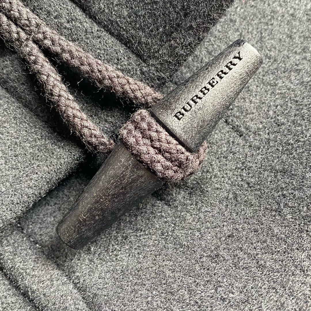 【美品/大きいサイズ44】バーバリー メガチェック ペプラム ダッフルコート 黒