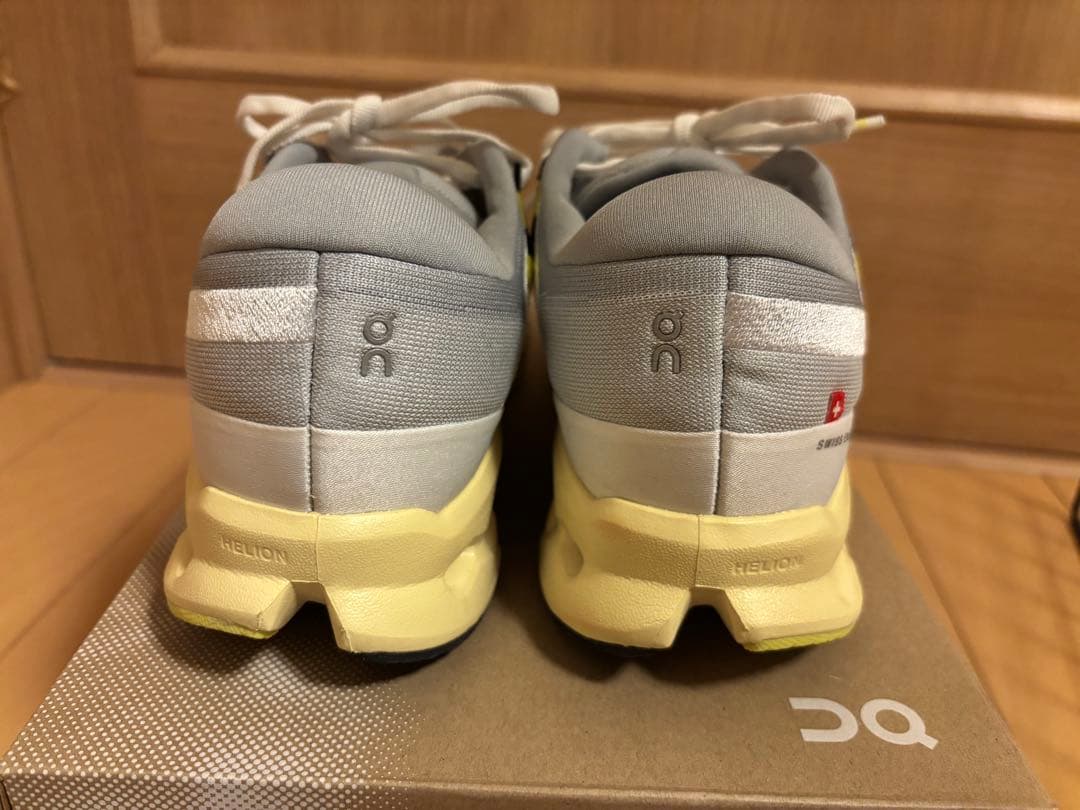 on クラウドサーファー2 (23.5cm)