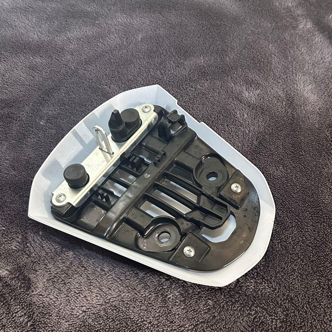 GSX-R1000/R ホワイト シングルシートカウル