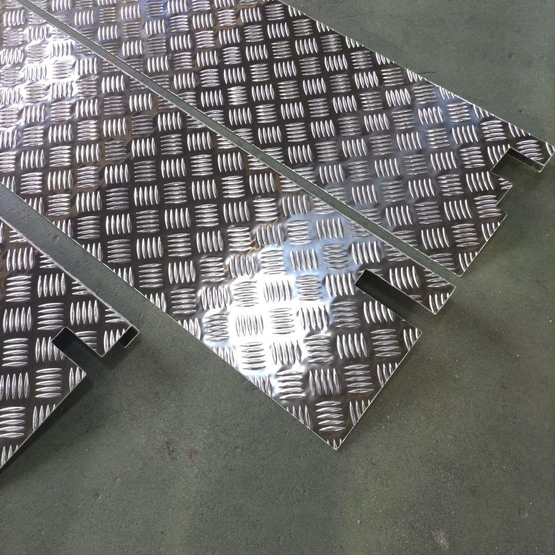 nsc君 ハイゼットジャンボロングアオリ補強4点セット（光沢有り）