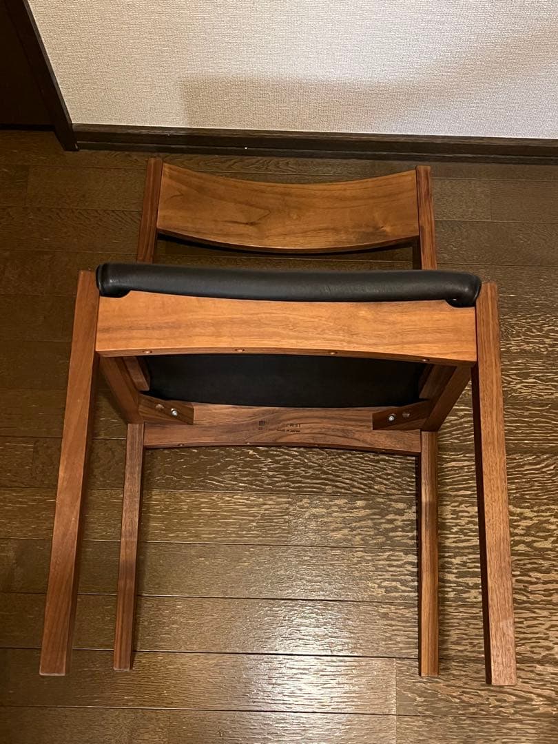 ＭａｓｔｅｒＷａｌ　マスターウォール　チェア　椅子　ブラウン／ブラック　１