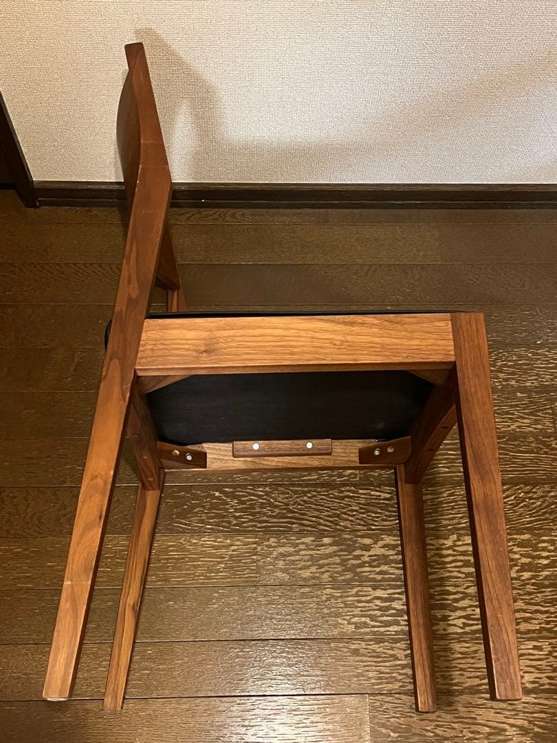 ＭａｓｔｅｒＷａｌ　マスターウォール　チェア　椅子　ブラウン／ブラック　１