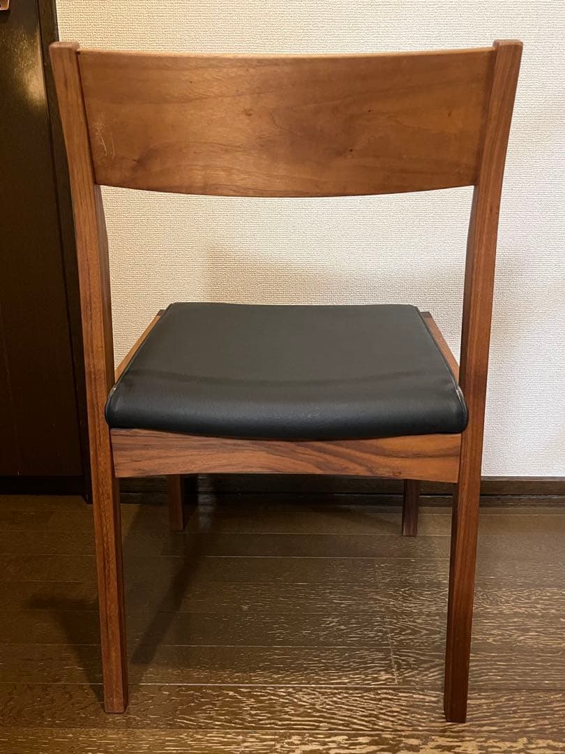 ＭａｓｔｅｒＷａｌ　マスターウォール　チェア　椅子　ブラウン／ブラック　１