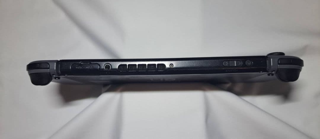 NINTENDO SWITCH 本体 ㉜ r