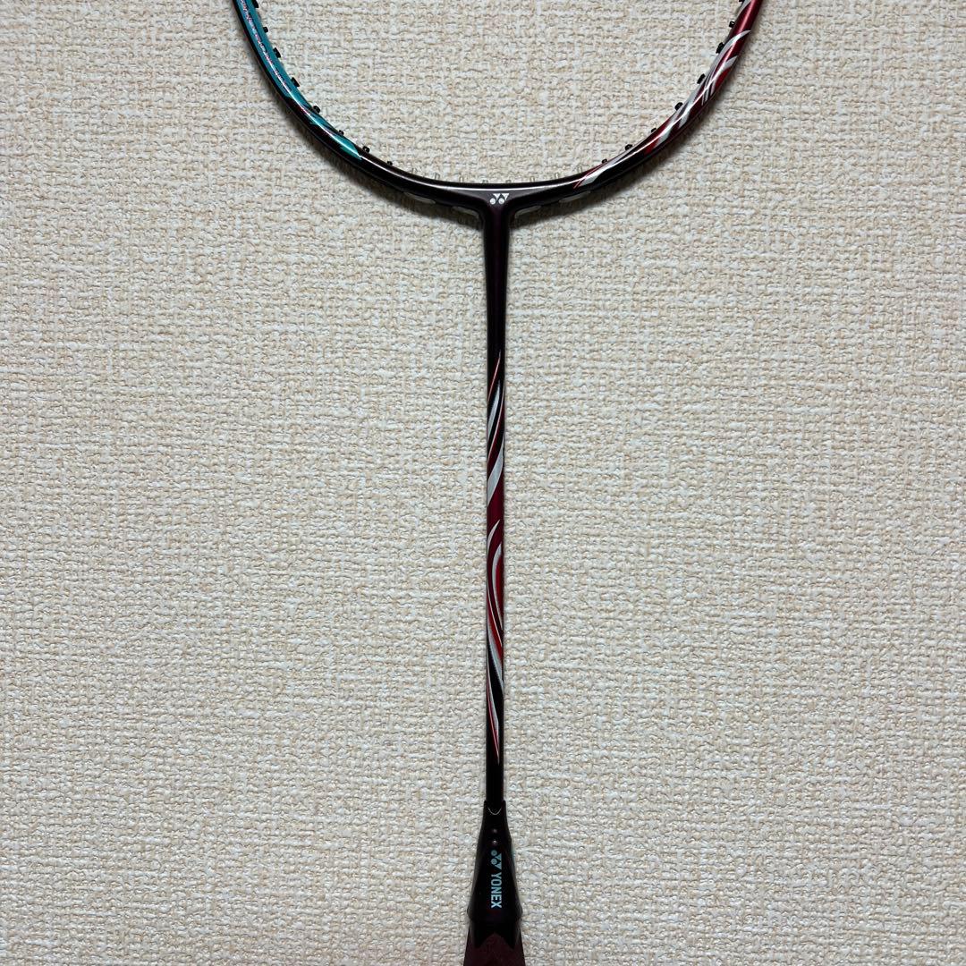 ヨネックス　美品　アストロクス100zz 4U6 2本セット