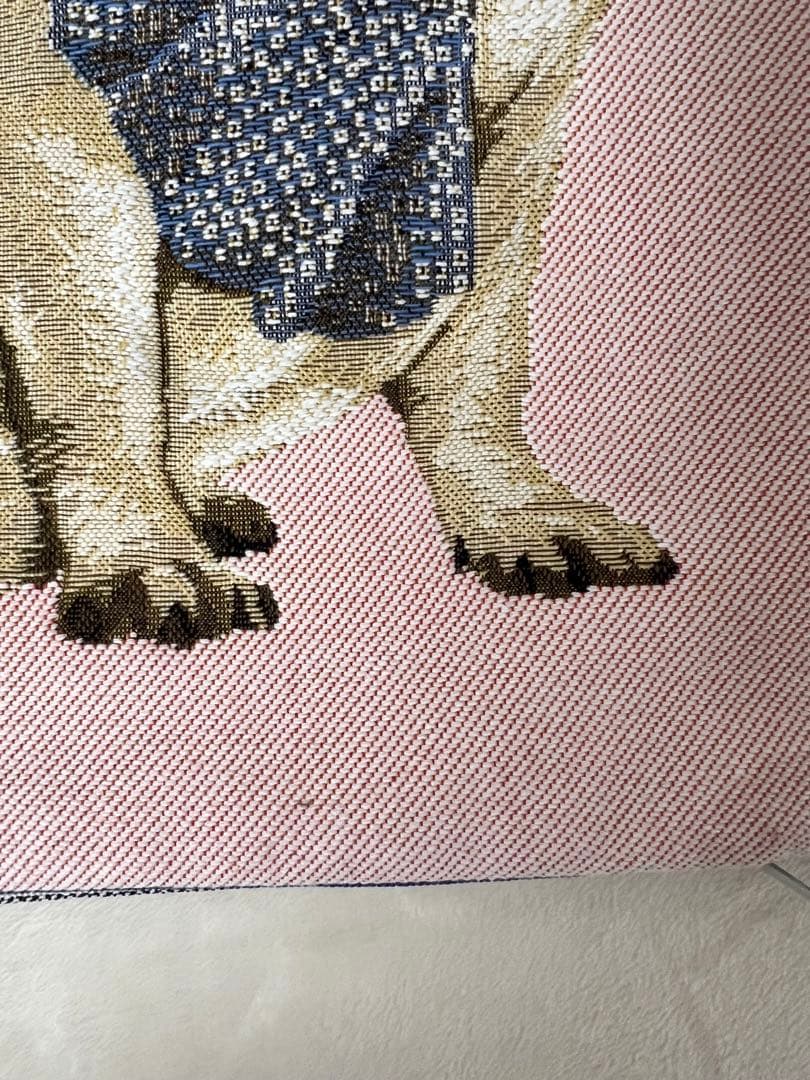 【新品】イヴドローム　IOSIS クッションカバー　犬　刺繍