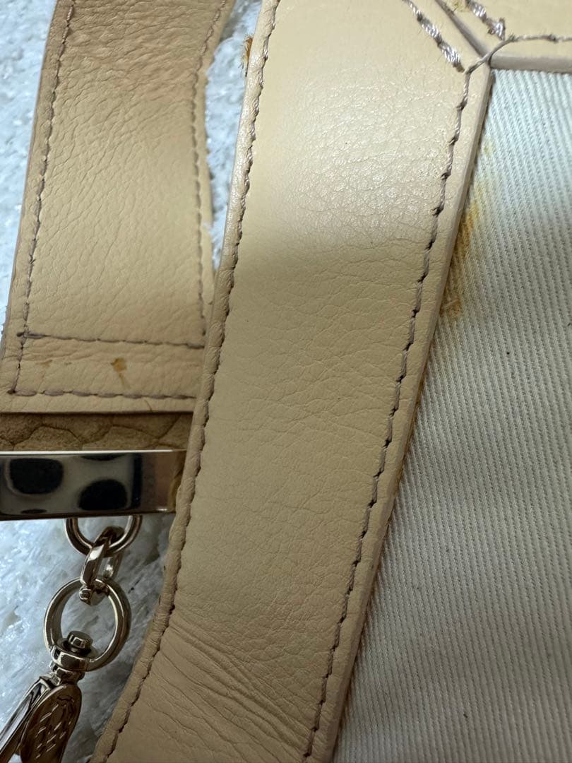 未使用　HELEN KAMINSKI ストロー ショルダーバッグ