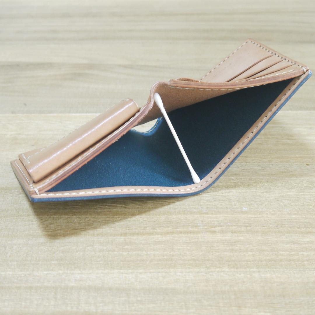 ヌメ革　UKブライドルレザー　リッジウェイズ　ハーフウォレット　青/生成り
