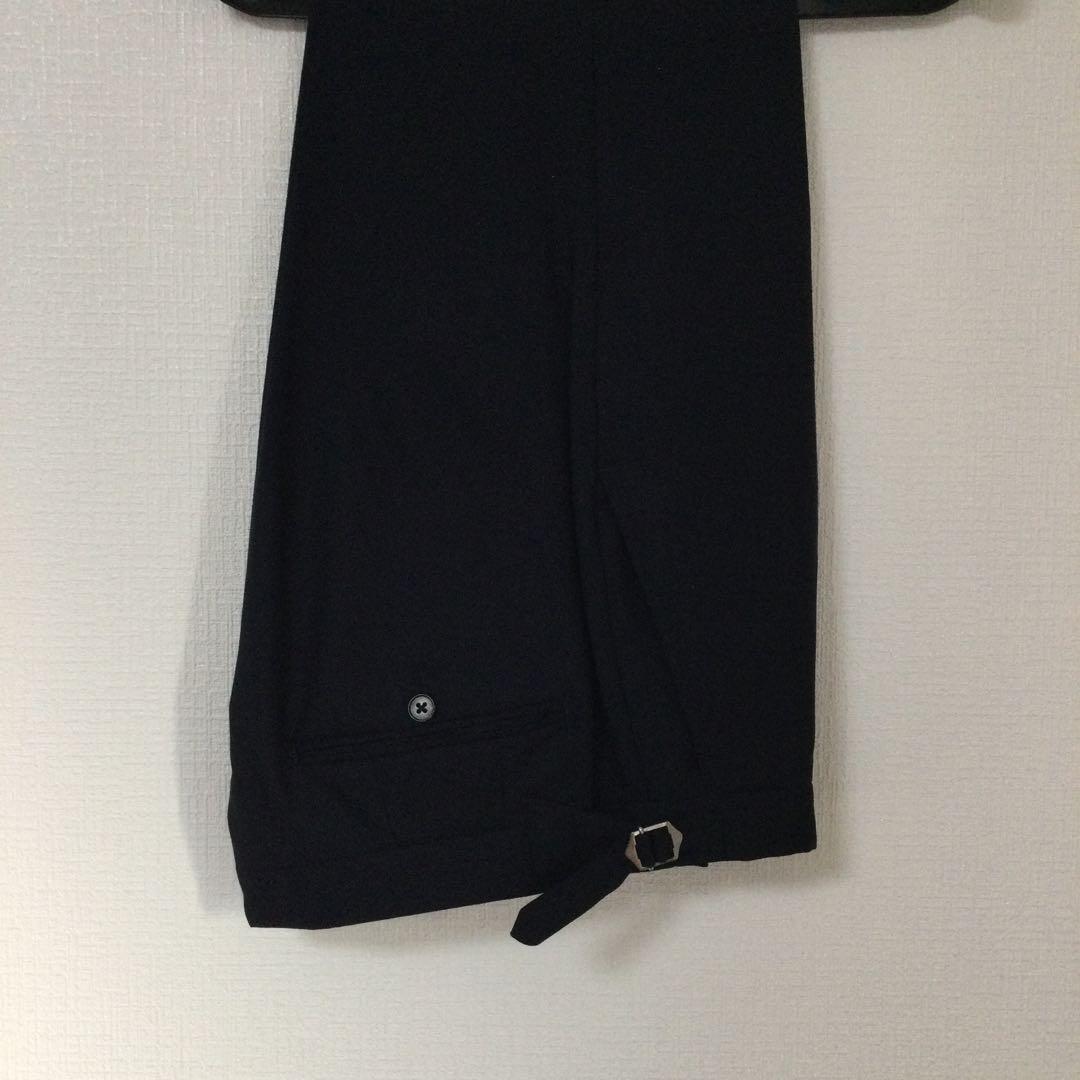 ユニバーサルランゲージ　ネイビー スーツ