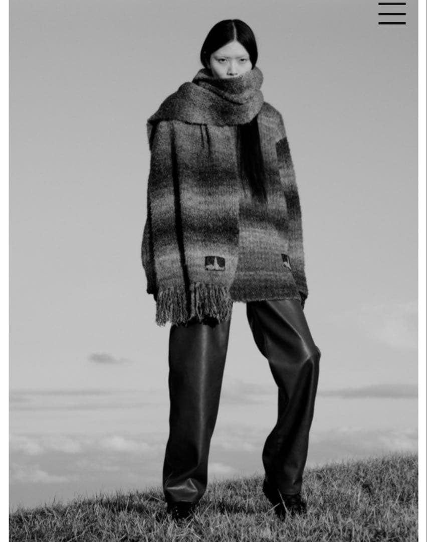 定価2万円　th products Inflated Scarf MONO