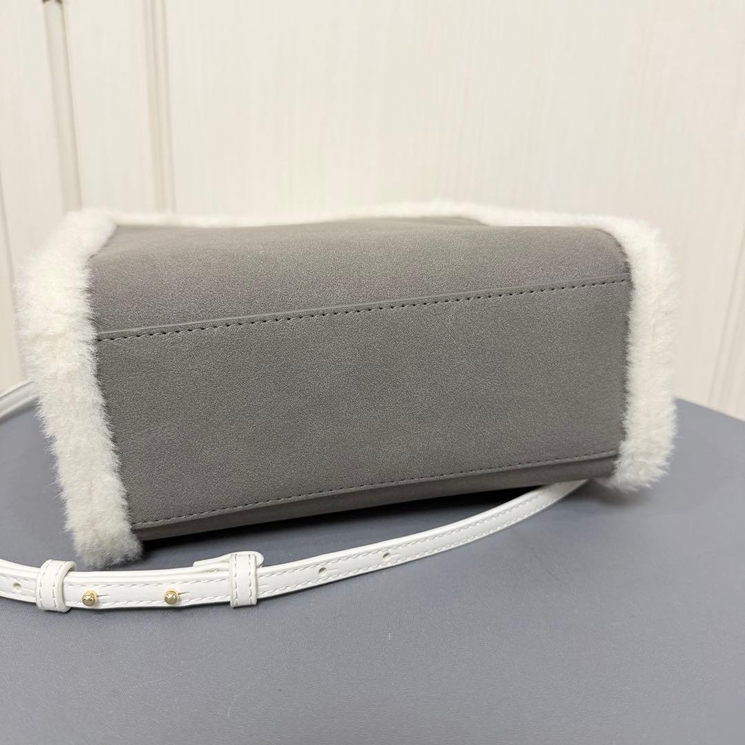 FURFUR ムートンロゴトートバッグ チャコールグレー