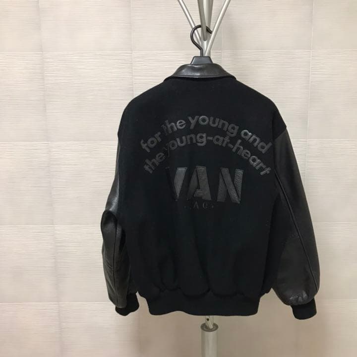 ぴーちゃんママ様｜VAN｜ウールスタジャン 袖レザー