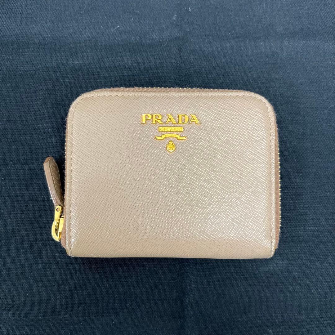 【T】PRADA プラダ サフィアーノ　ケース