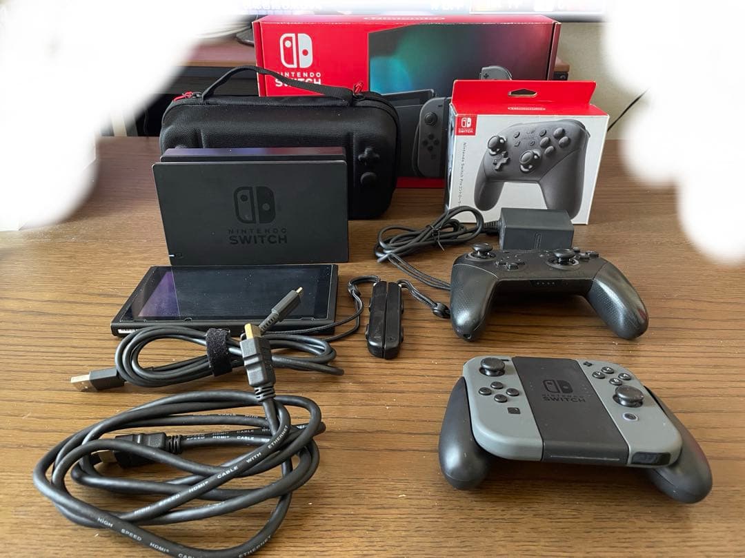 Nintendo Switch ニンテンドースイッチ　グレー　純正プロコン付き