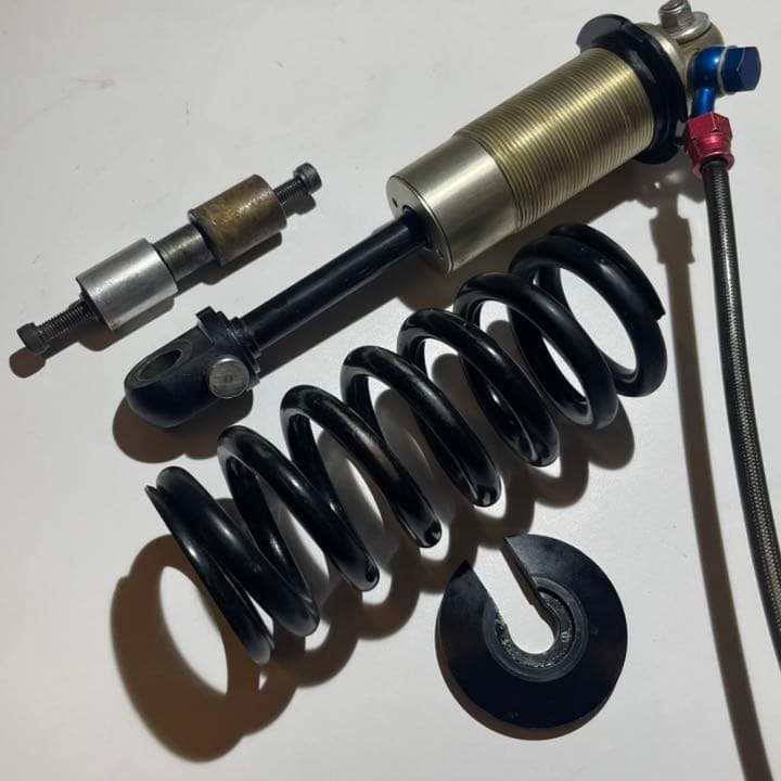 超激レア　三重県鈴鹿市　テックイン社製リアショック　ビンテージ　絶版　初期型