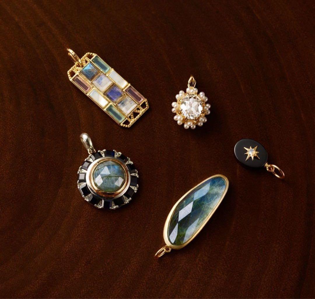 agete アガット　K10 チャーム　オニキス　オパール　販売証明書付き