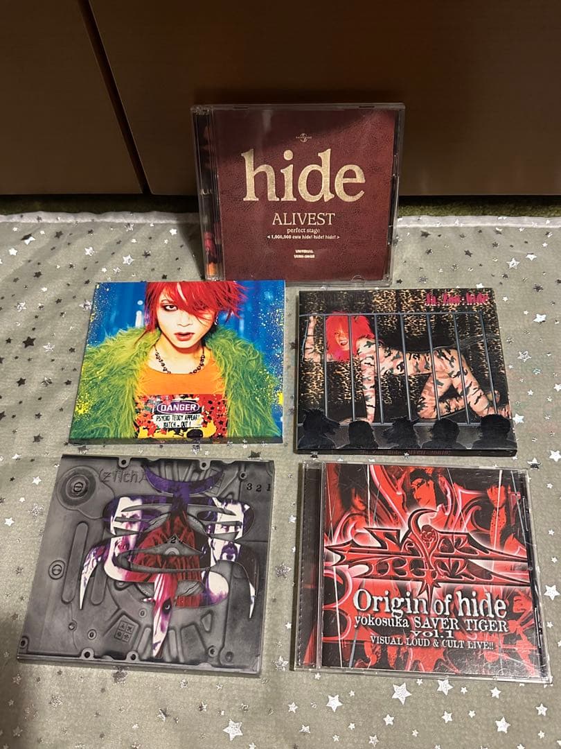 hide PERFECT SINGLE BOX CD DVD ギター フィギュア