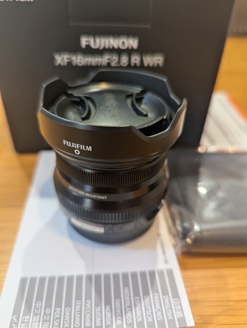 美品Fujifilm XF16mmF2.8 R WR レンズ