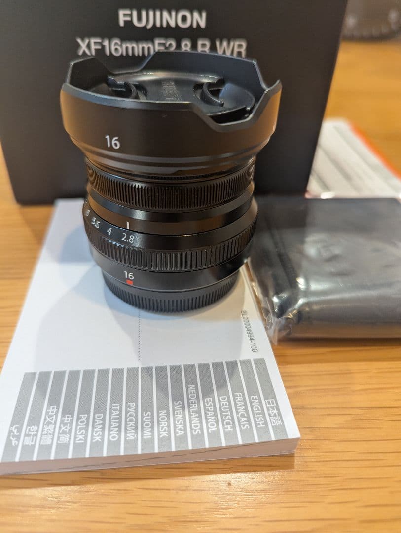 美品Fujifilm XF16mmF2.8 R WR レンズ