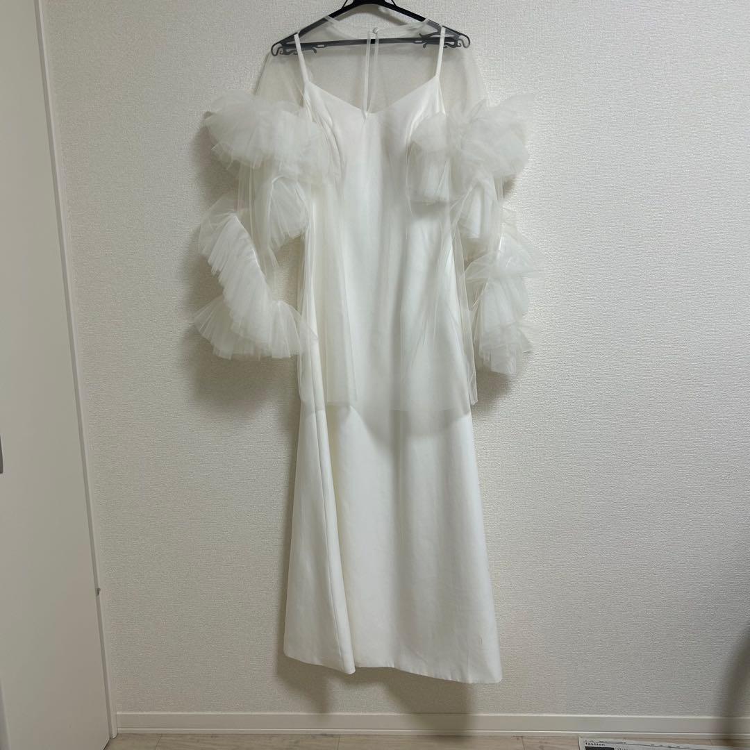 ホワイトフリル マーメイドドレス