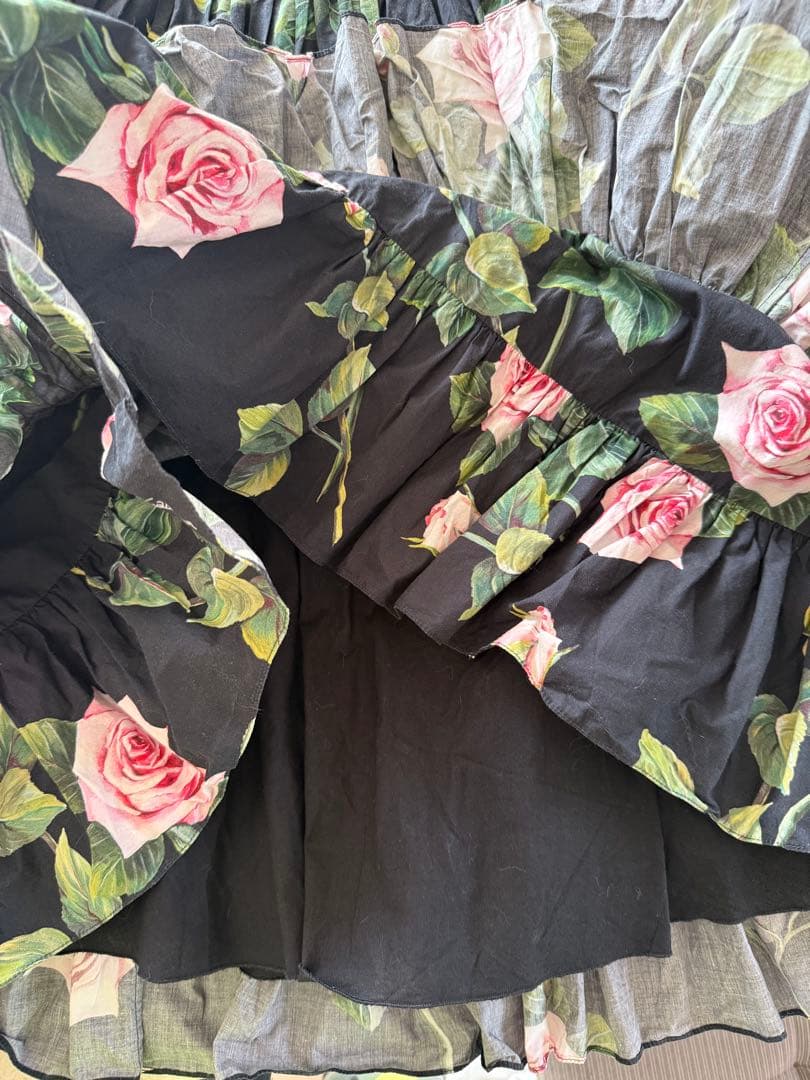 Dolce & Gabbana ワンピース　7-8歳