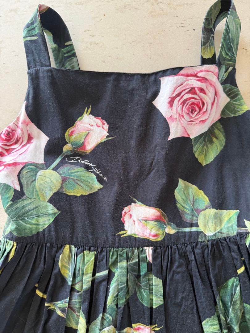 Dolce & Gabbana ワンピース　7-8歳