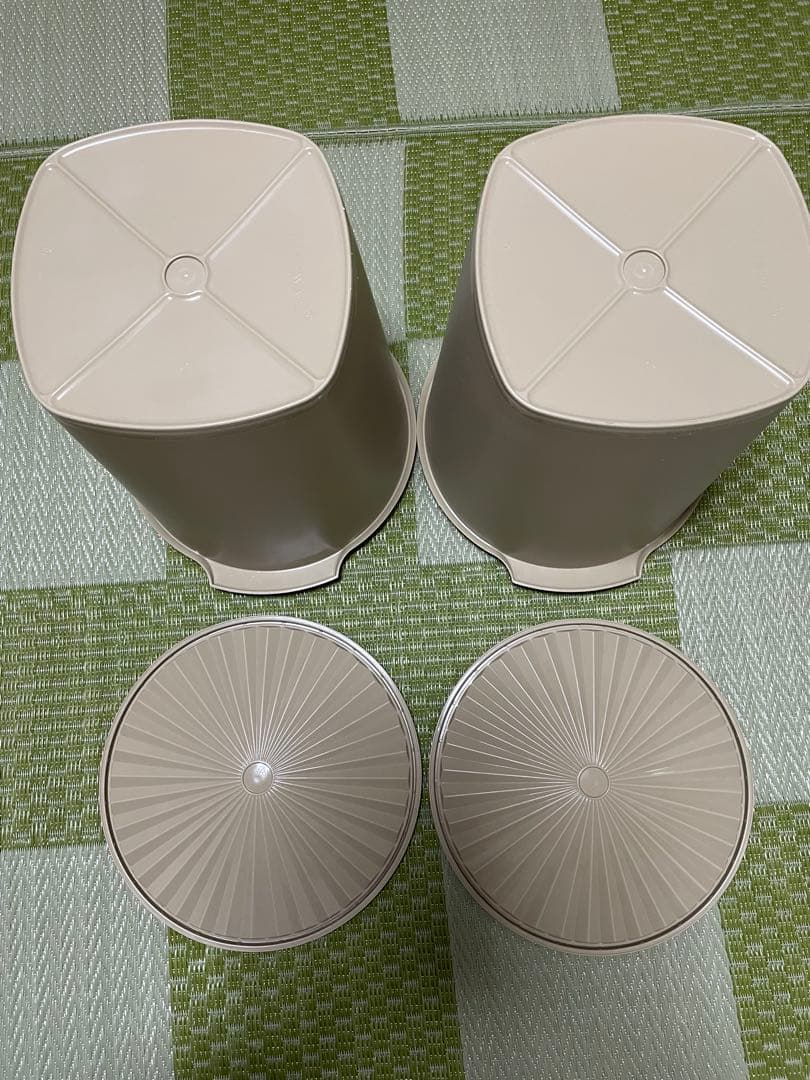 タッパーウェア　マキシクィーンデコレーター2セット