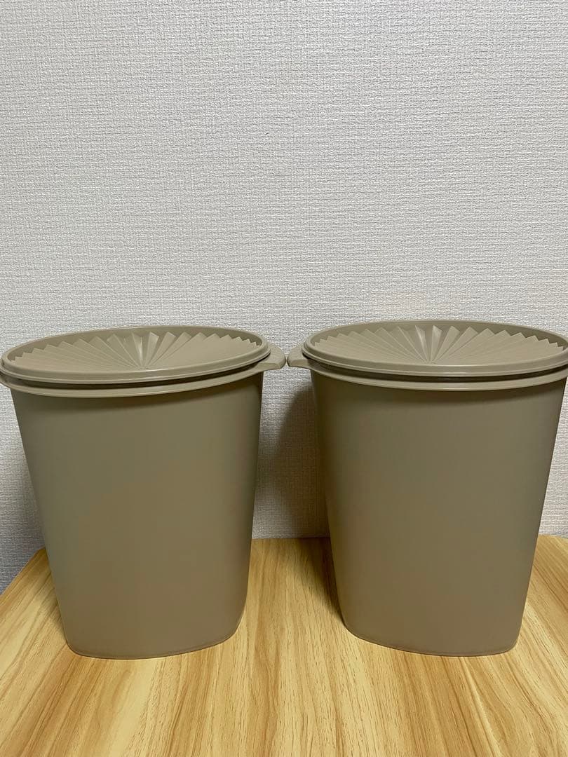 タッパーウェア　マキシクィーンデコレーター2セット