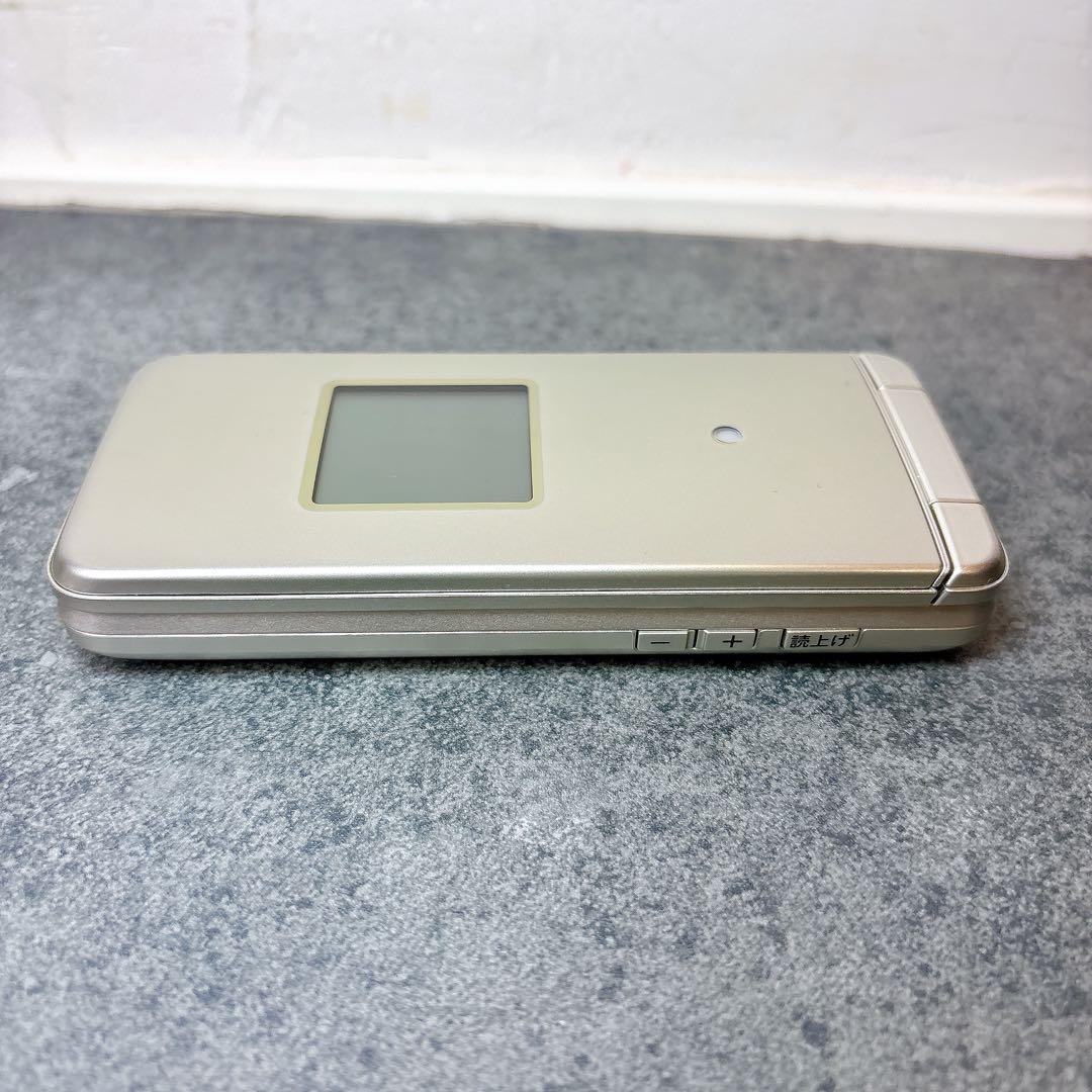 極美品 KYOCERA 京セラ KYF43 かんたんケータイ ガラケー ゴールド