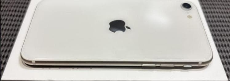 iphoneSE3 64g 純正新品 Reseller battery 100％