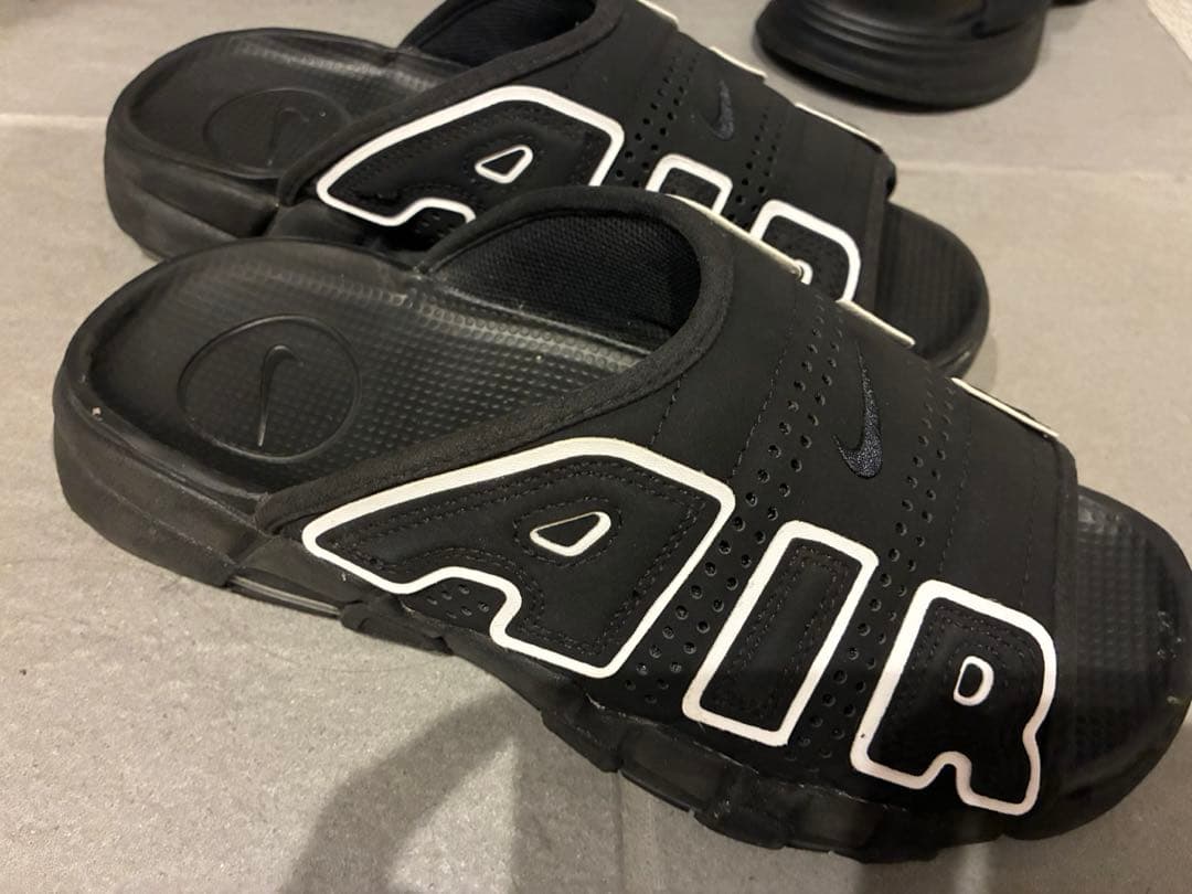 ナイキ エア モア アップテンポ メンズスライド　27cm