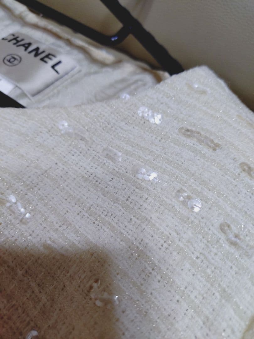 CHANELシャネルボタンノーカラーツイードジャケット フランス製