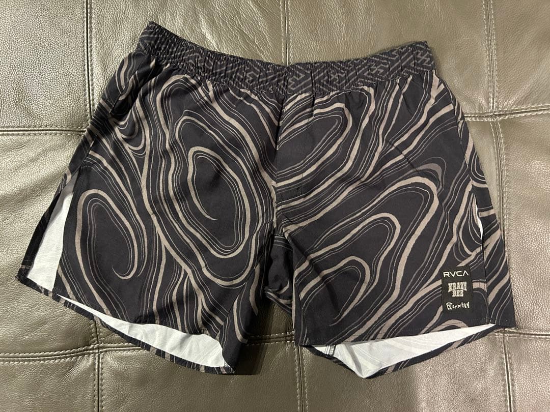 パンツ RVCA x KRAZY BEE x GAKKIN FIGHT SHORTS