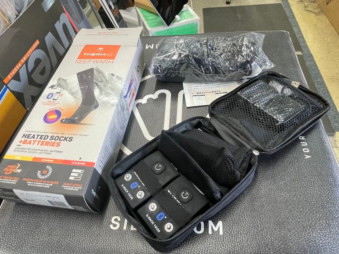 Therm-ic SOC SET FUS UNI S-1400B 35-38新品