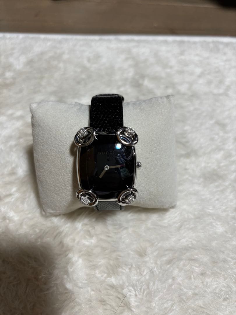 GUCCI ホースビットカクテルダイヤウォッチ/レディース　ブラック　希少