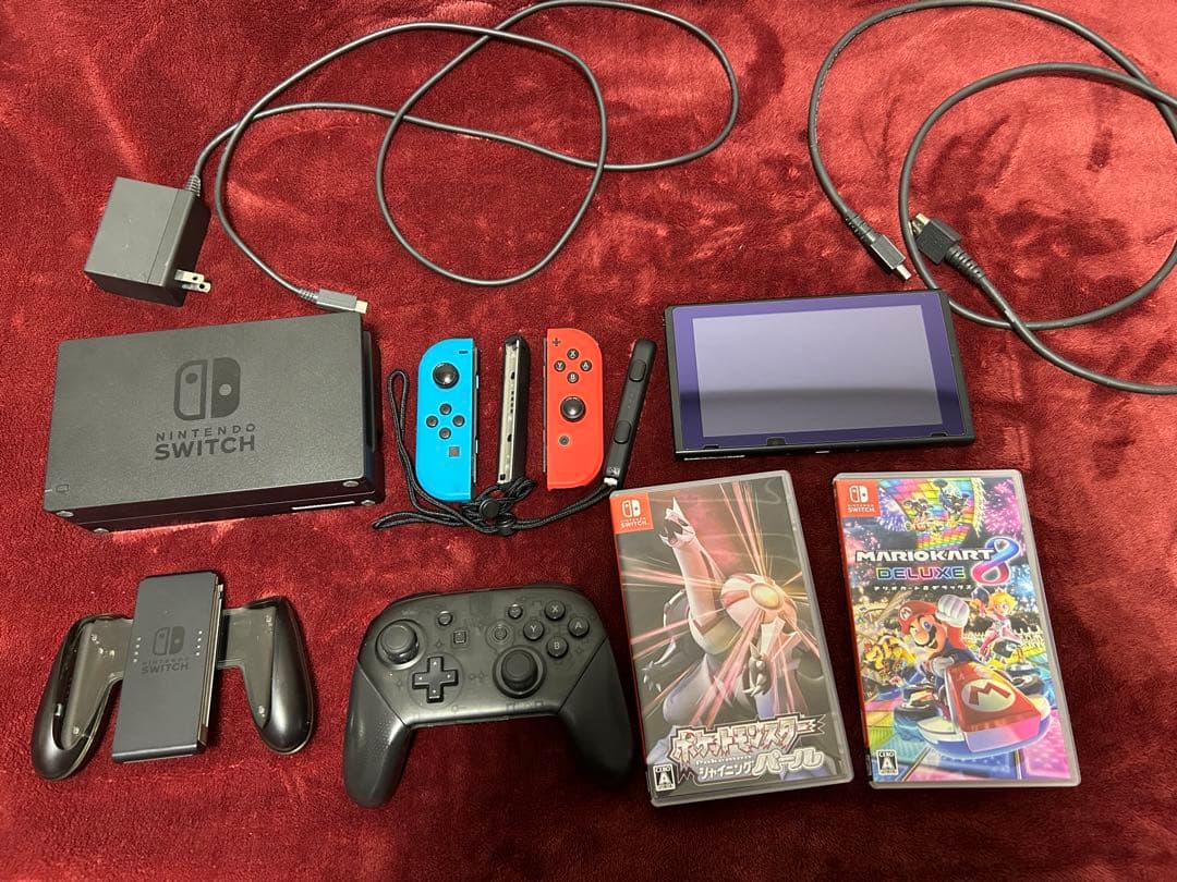 Nintendo Switch 本体、プロコン、マリオカート、シャイニングパール