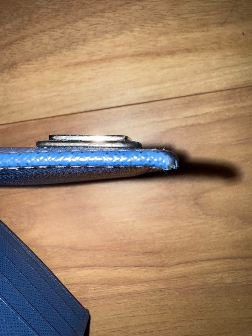 PRADA ネイビー サフィアーノレザー 二つ折り財布