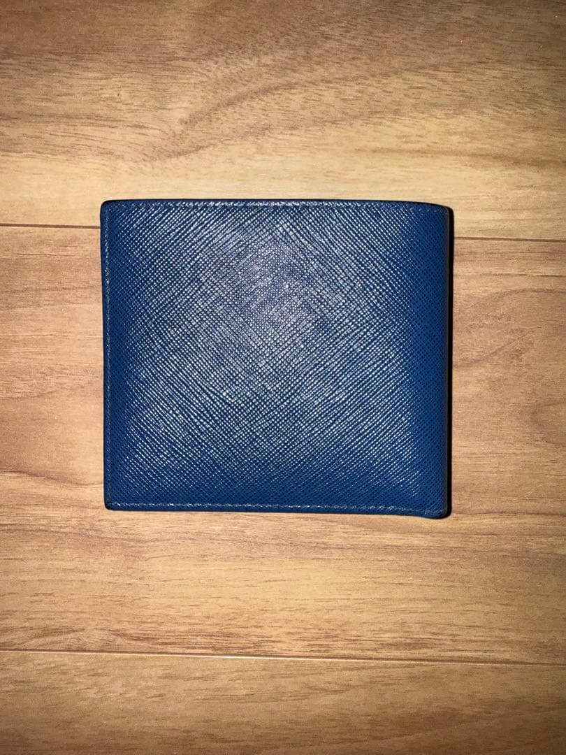 PRADA ネイビー サフィアーノレザー 二つ折り財布