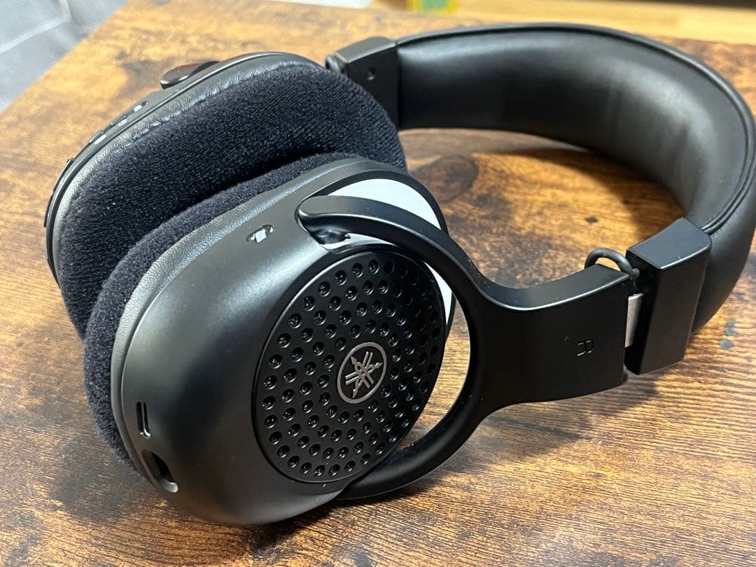 YH-WL500 ワイヤレスヘッドホン