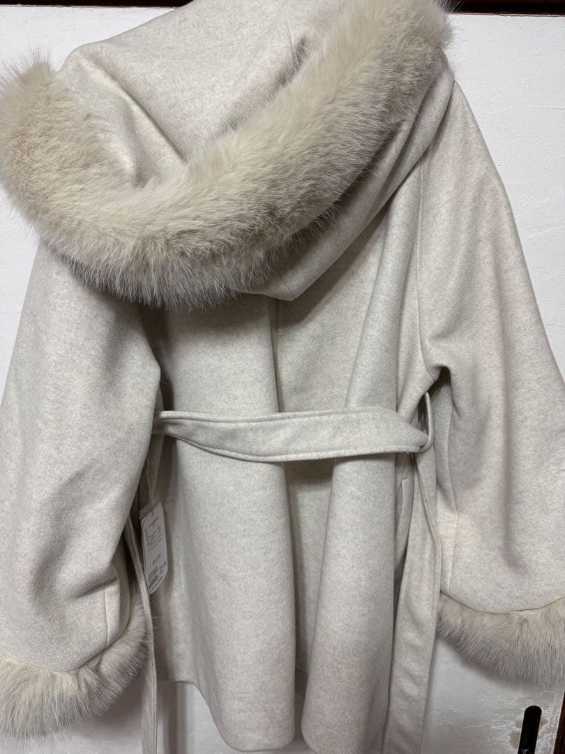 Chico ファー襟ケープコート