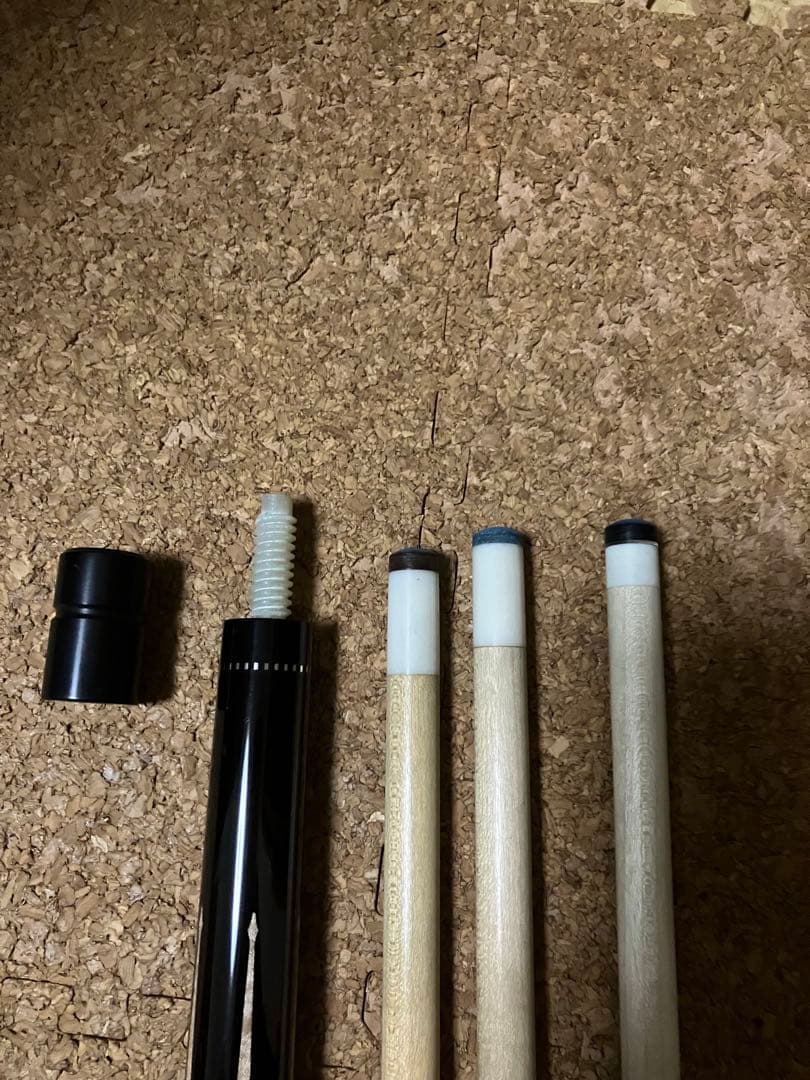 コグノセンティ　カスタムキュー