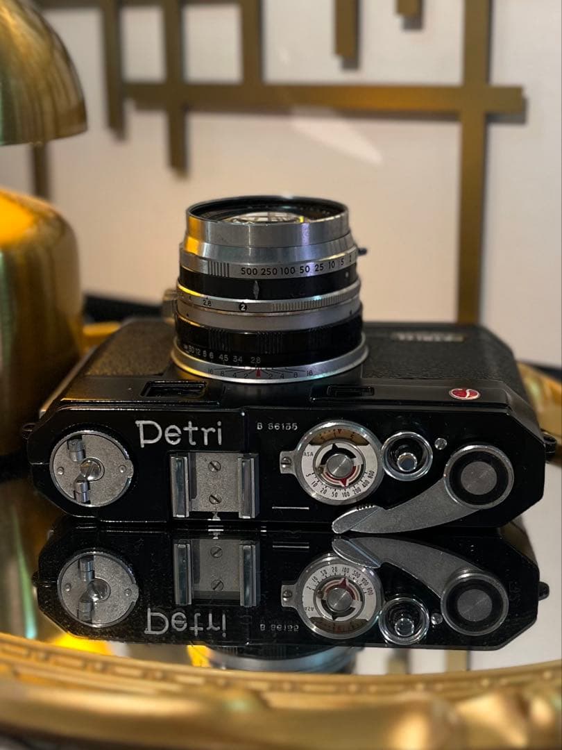 PETRI f2 COLOR CORRECTED SUPER 希少ブラックモデル